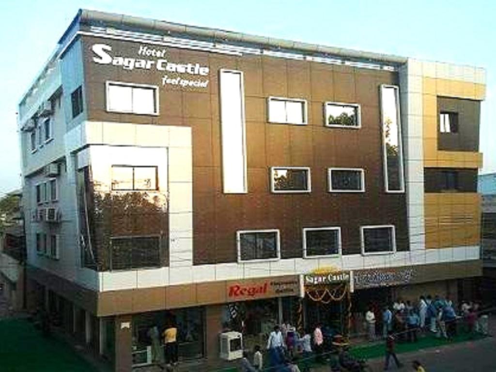 Hotel Sagar Castle Ratlām Екстериор снимка